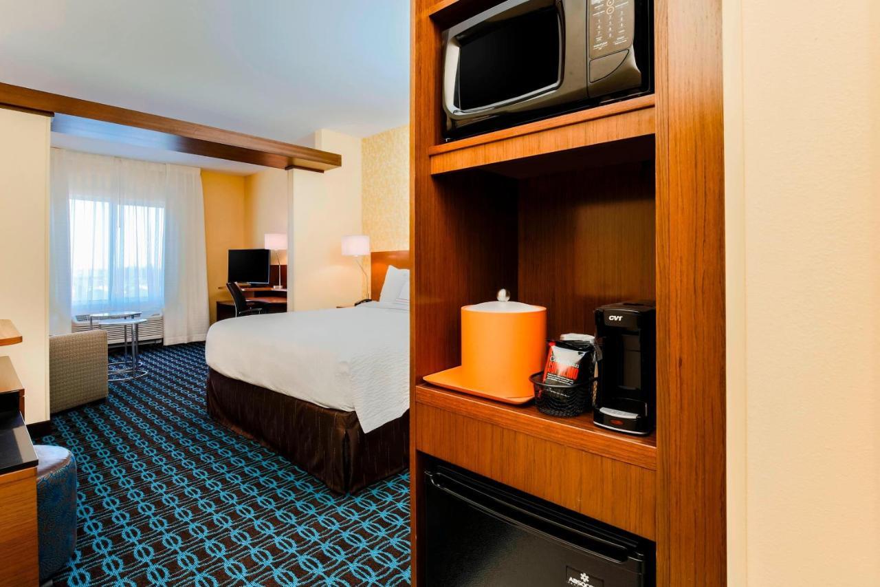 Fairfield Inn & Suites By Marriott Pecos Bagian luar foto